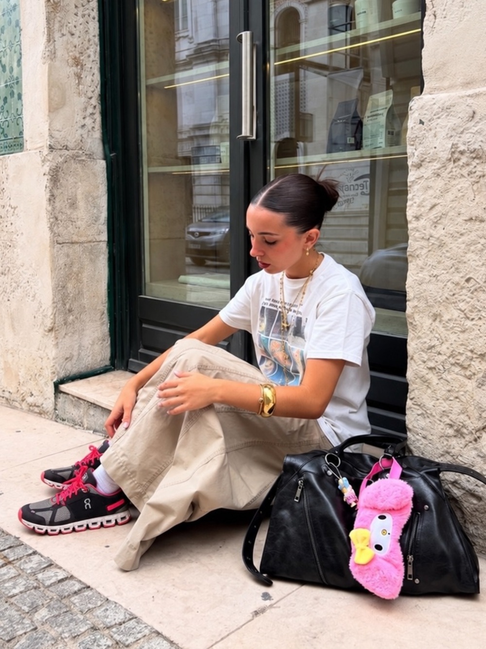 On Running shoes Pink,grey and black Women US 9